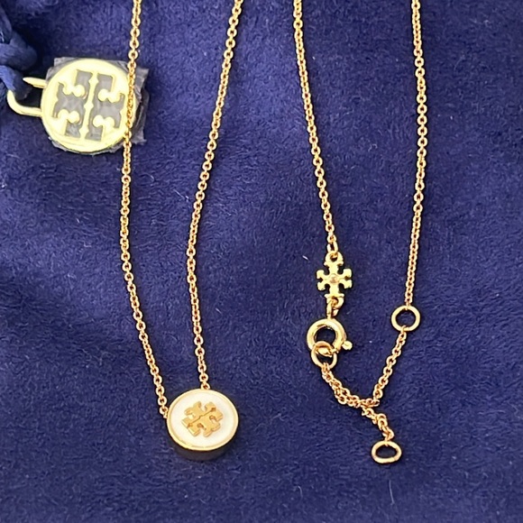 Tory Burch Necklace! - Picture 9 of 16